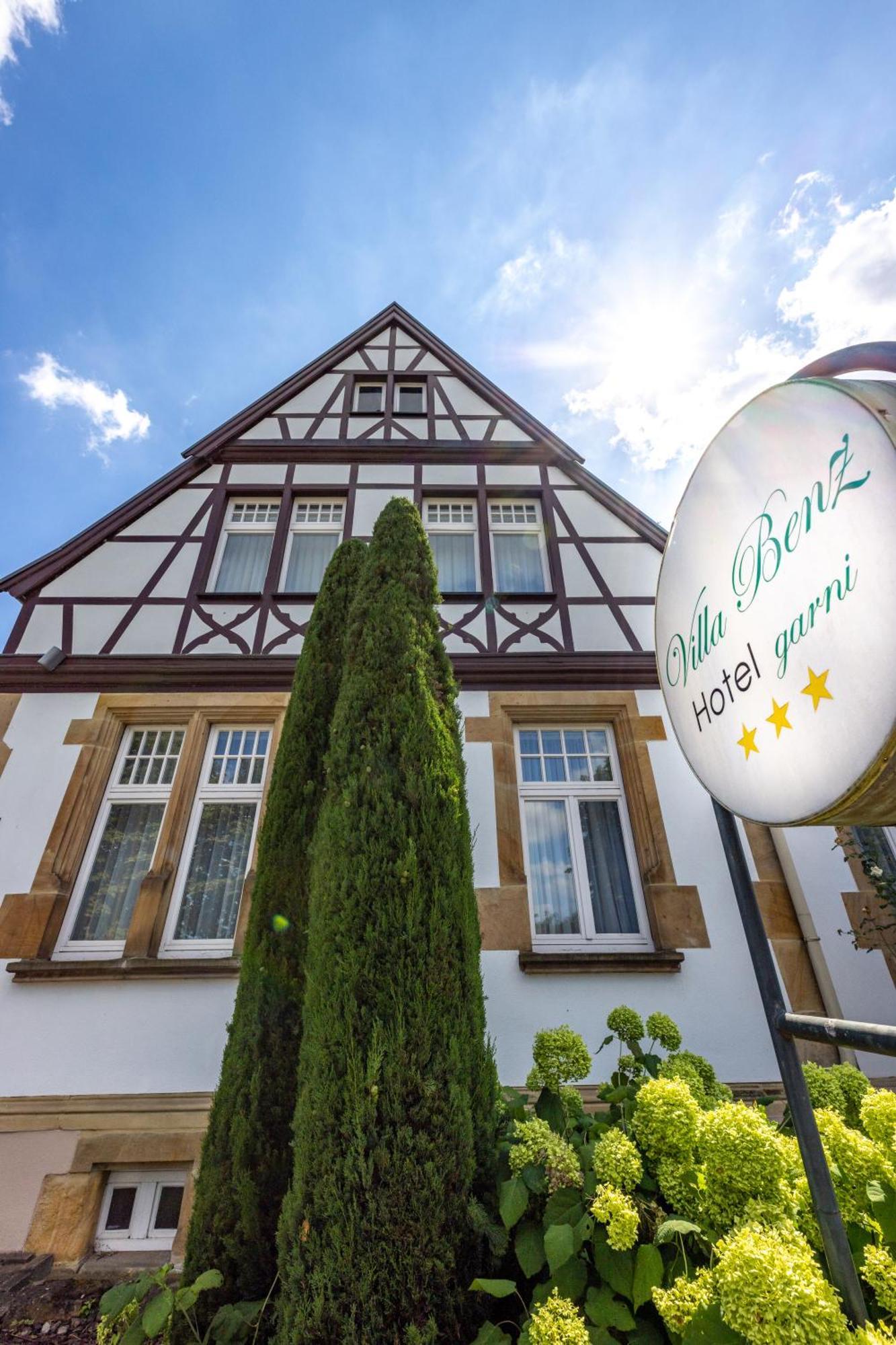Villa Benz Hotel Garni Schwetzingen Buitenkant foto